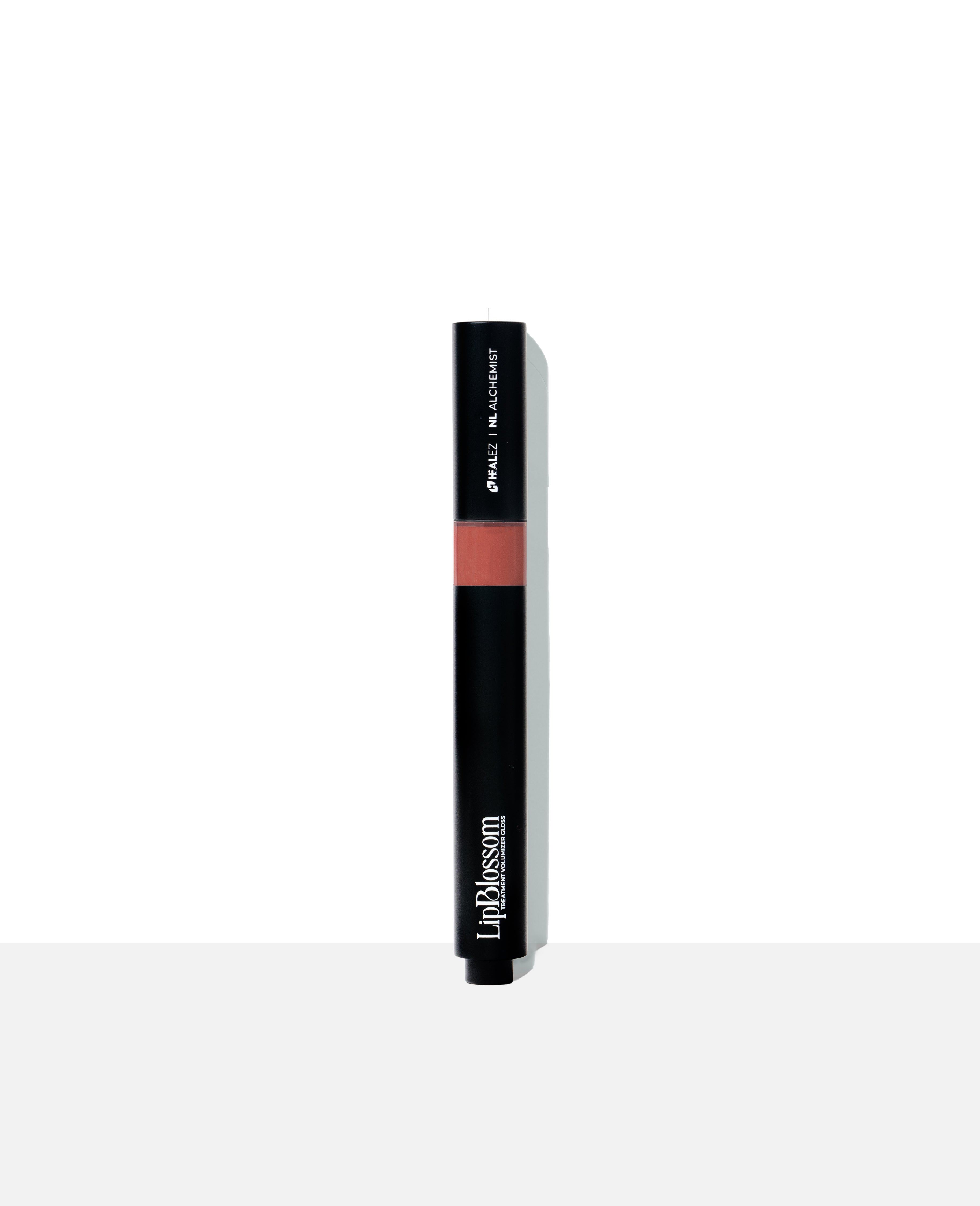 LipBlossom Treatment Volumizer Gloss